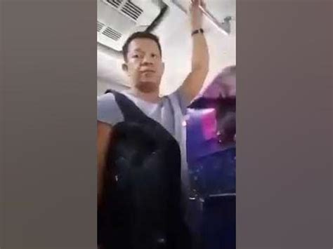 Naglabas ng Ahas sa Bus .